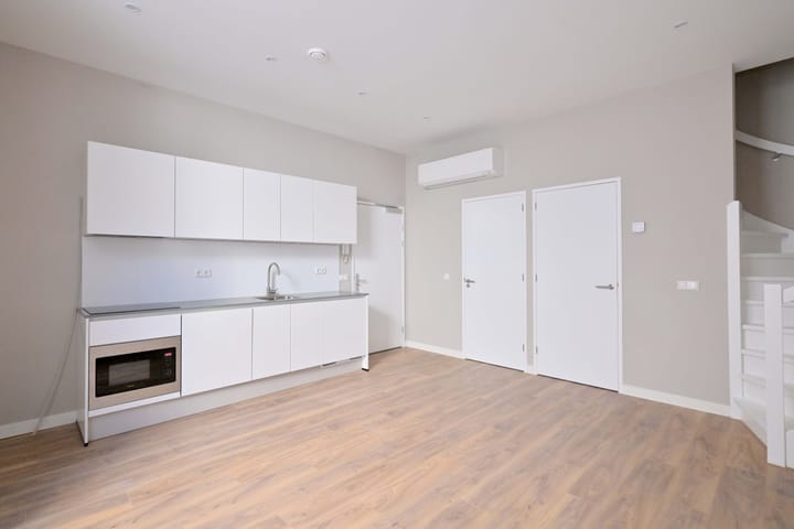 Photo 4 of Grote Overstraat 43-B