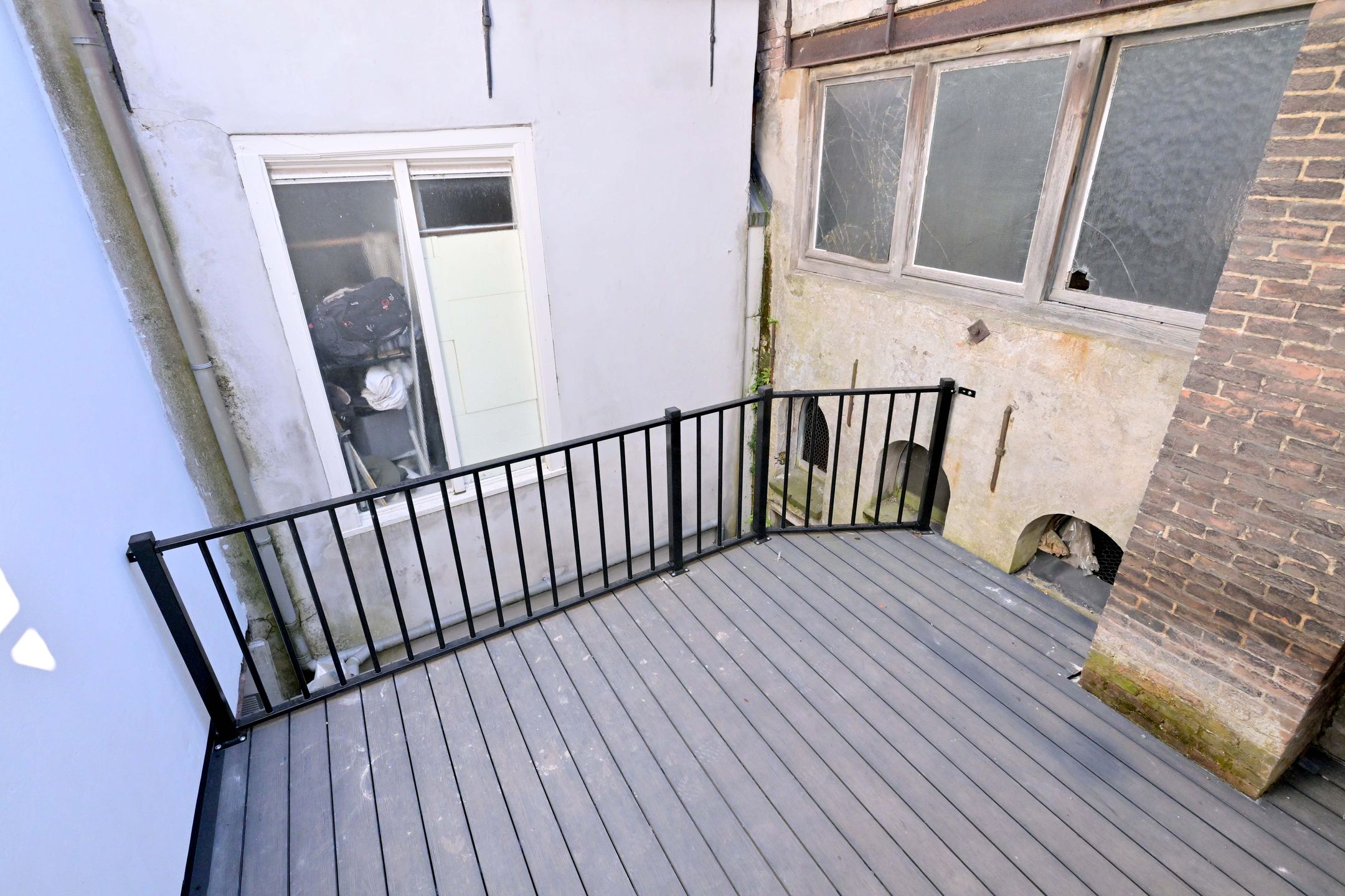 Photo 15 of Grote Overstraat 43-A