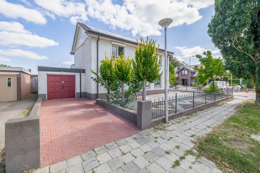 Photo 37 of Prins Willem-Alexanderstraat 1