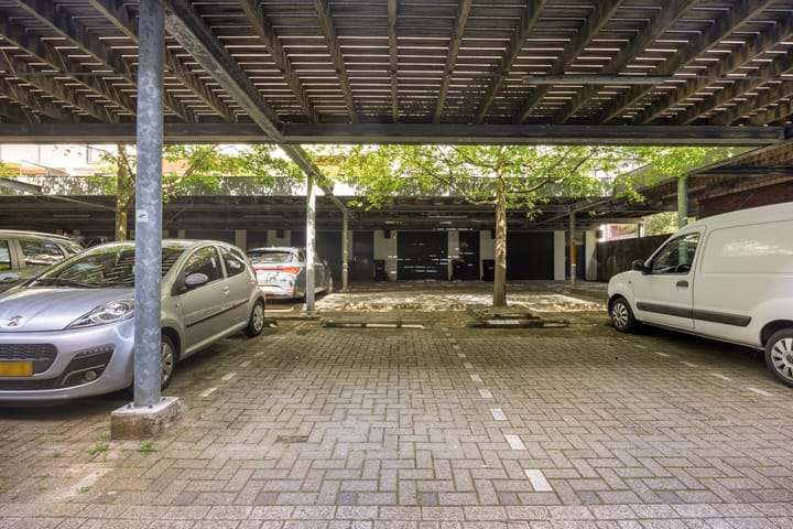 Foto 4 van Santiagosingel 13