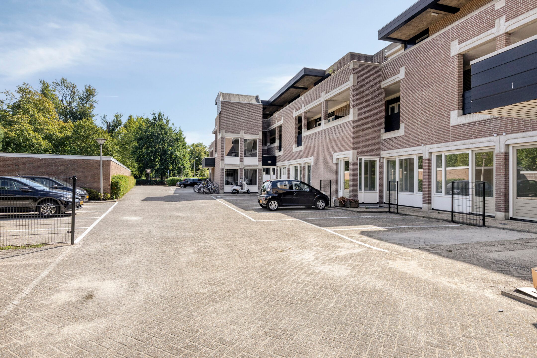 Photo 39 of Geldropseweg 171-A
