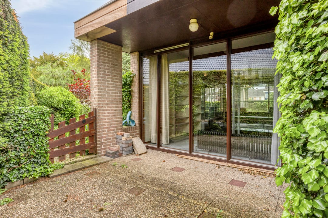 Photo 38 of Prinses Irenestraat 13