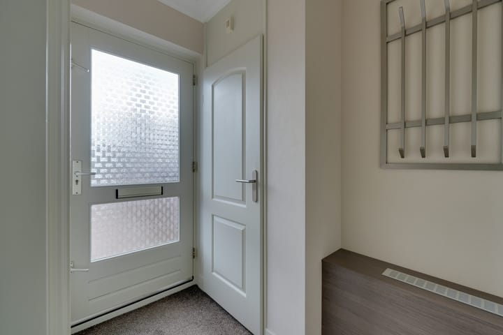 Tussenwoning te koop: Damcoogh 19, Volendam