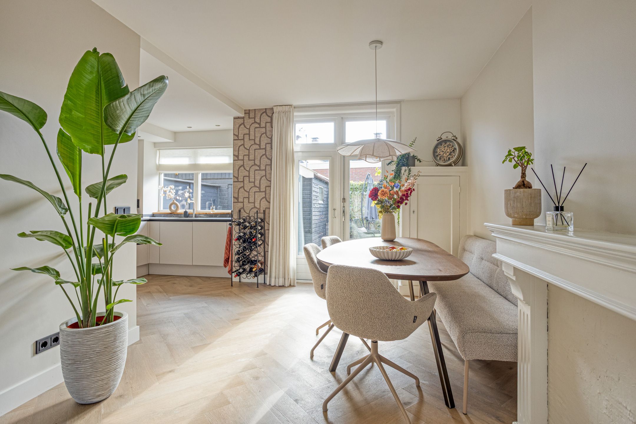 Photo 15 of Schuttevaerstraat 14
