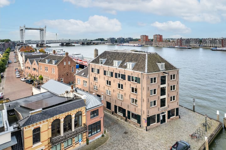 Bomkade 18, Dordrecht