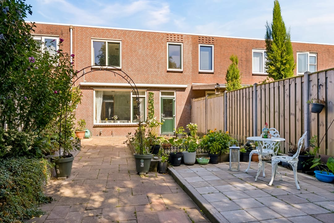 Photo 37 of Leemwierde 197