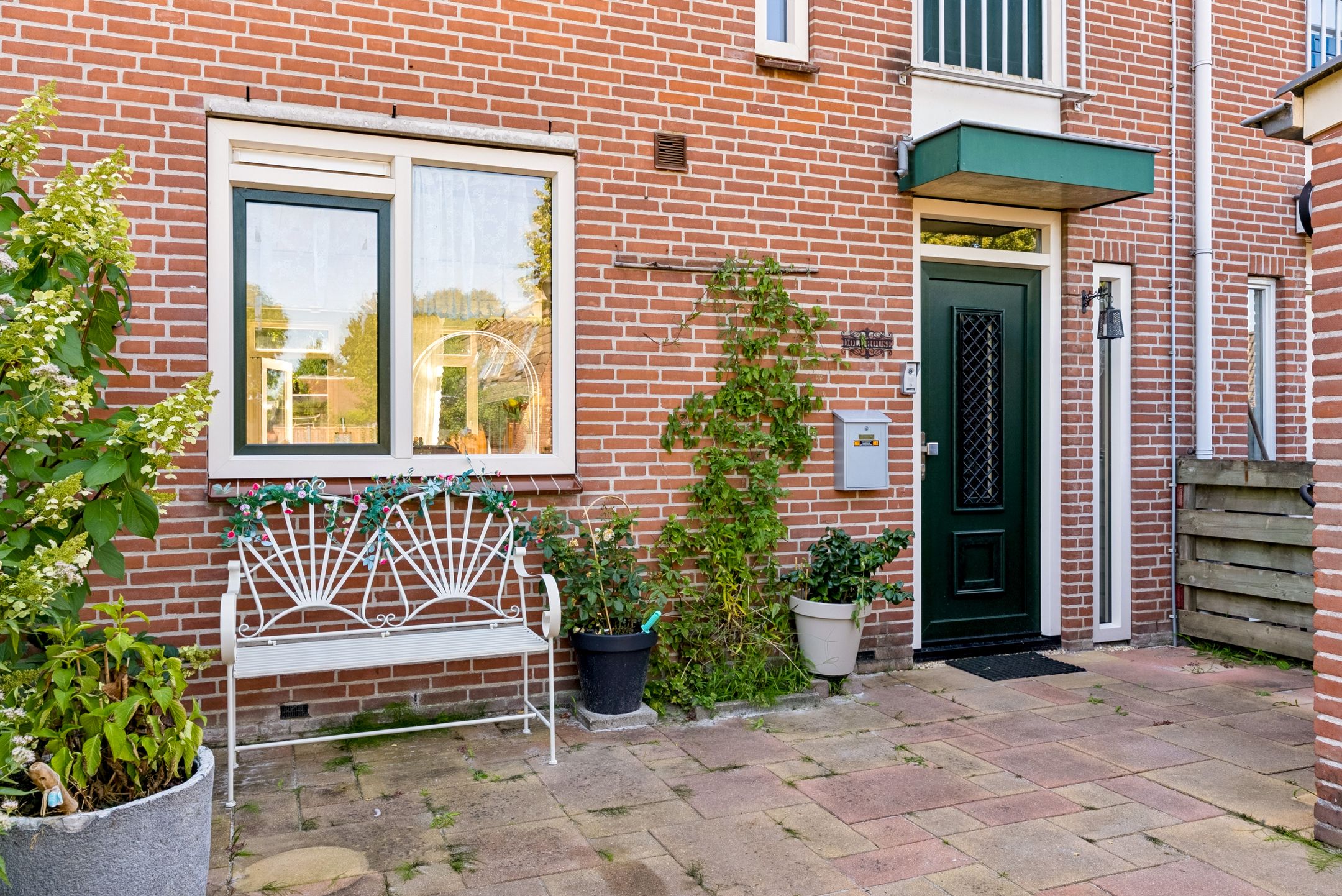 Photo 6 of Leemwierde 197