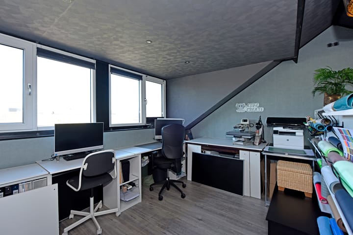 Tussenwoning te koop: Het Lange Stuk 27, Nieuwkoop