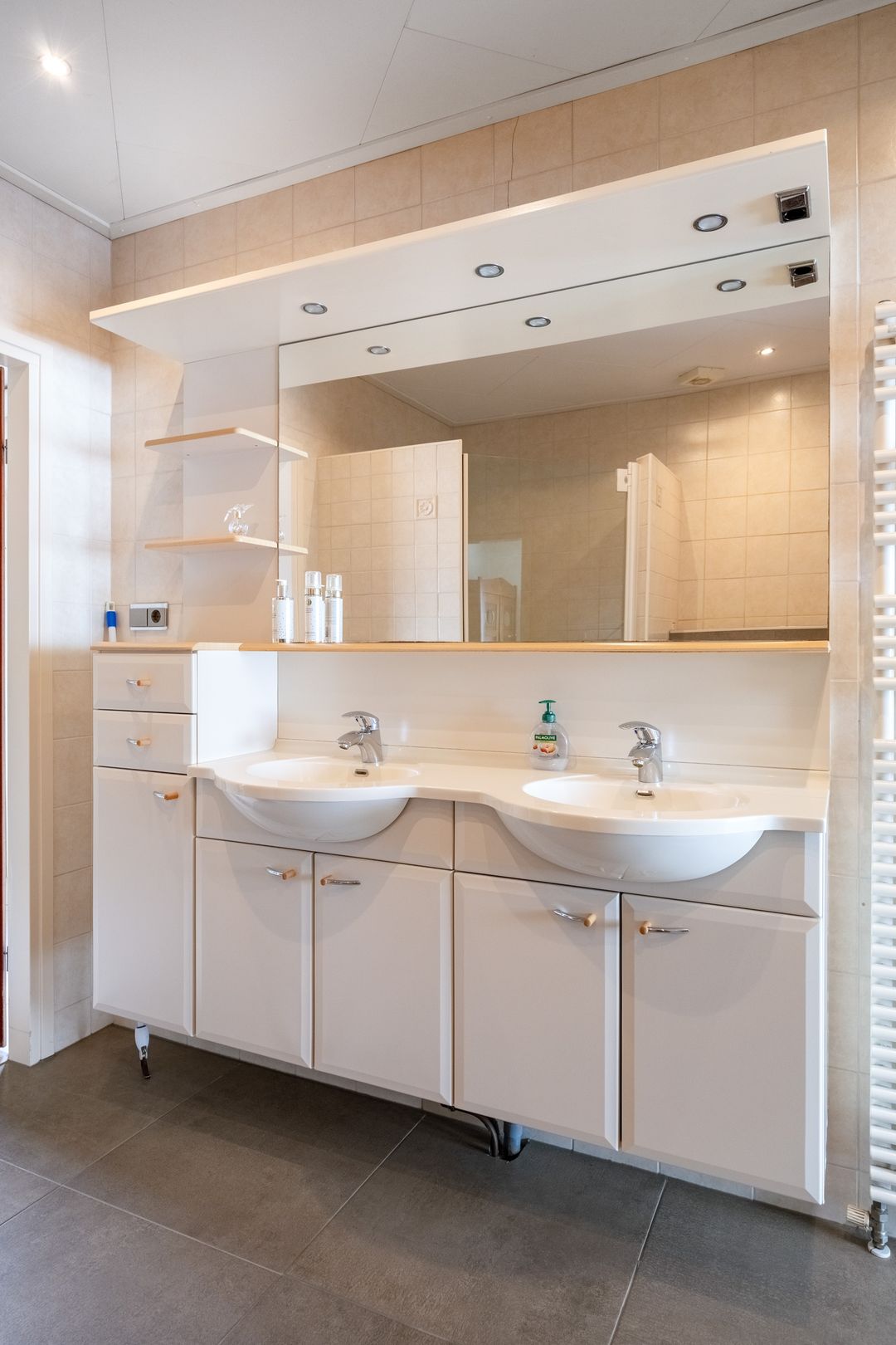 Photo 31 of Meester Haarmanstraat 5