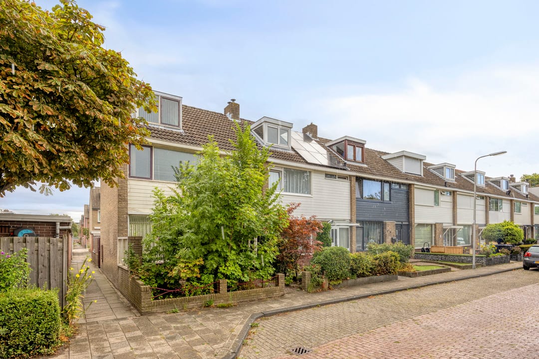 Photo 23 of Schubertstraat 1