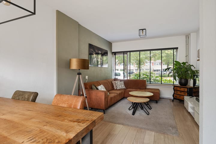 Tussenwoning te koop: De Ee 71, Drachten