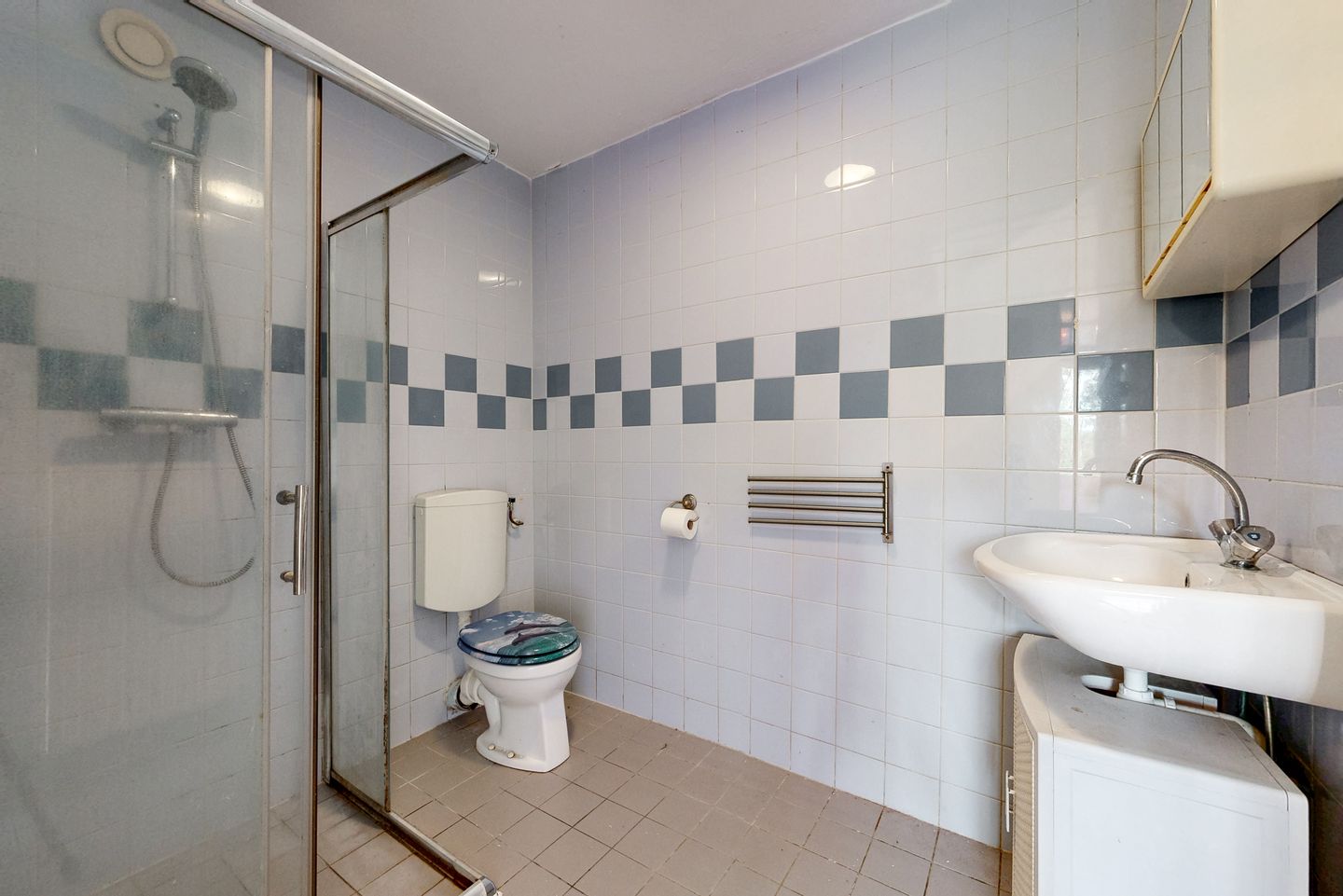 Photo 19 of Muur 107