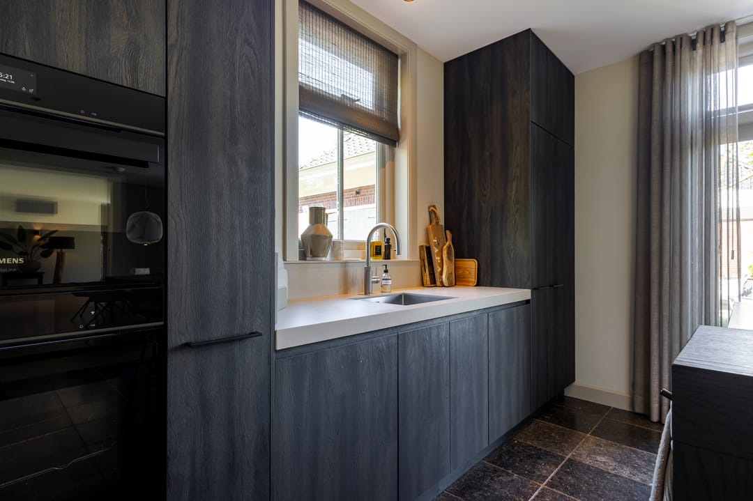 Photo 23 of Veldstraat 6