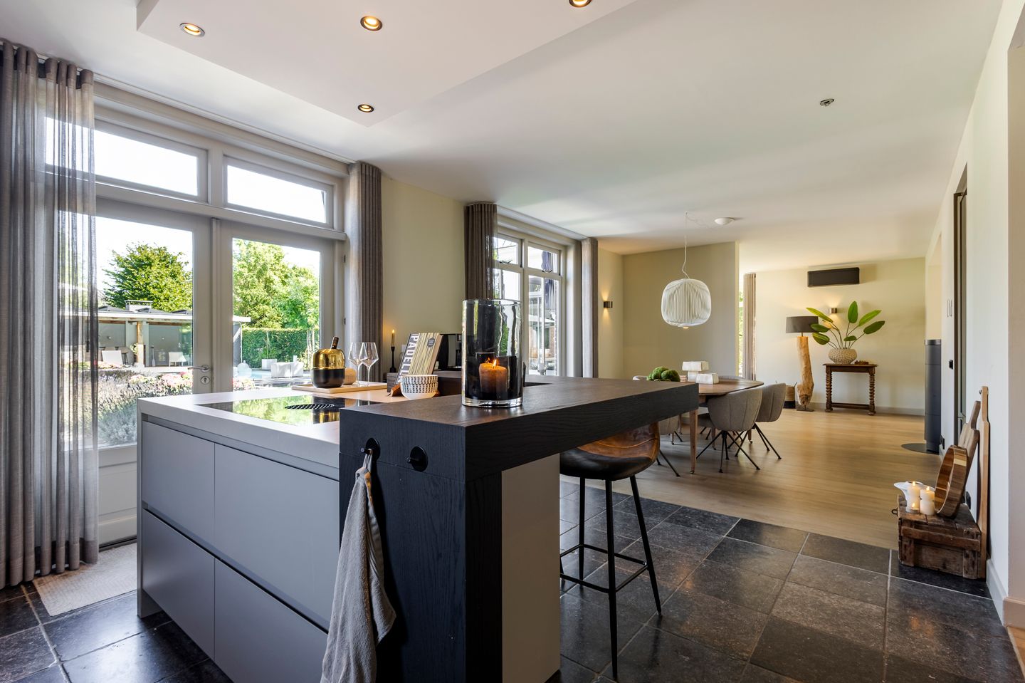 Photo 19 of Veldstraat 6