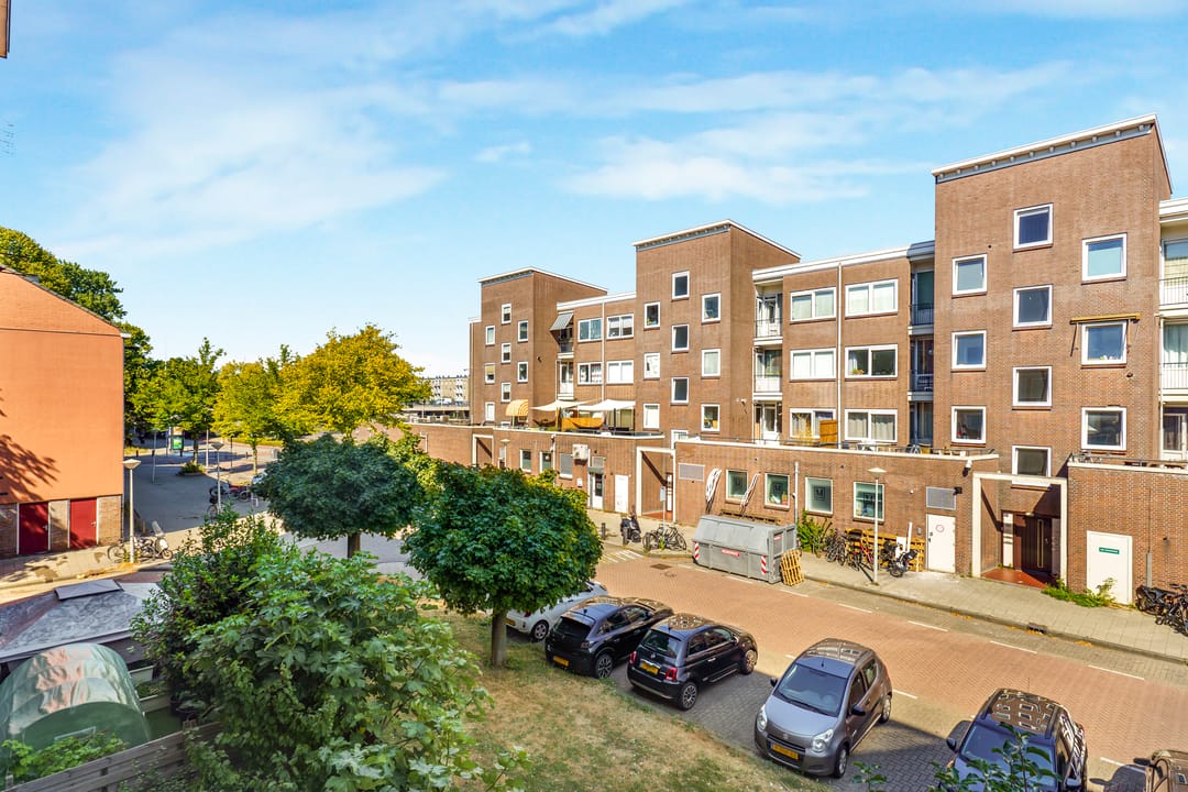 Photo 37 of Pieter Calandlaan 48-1