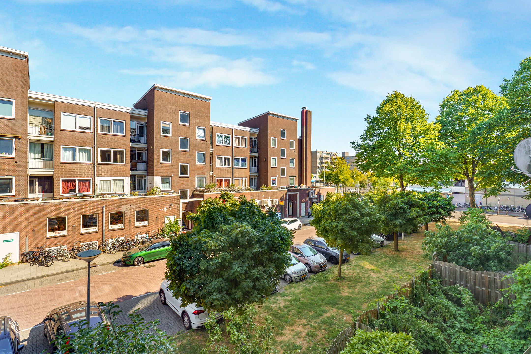 Photo 33 of Pieter Calandlaan 48-1