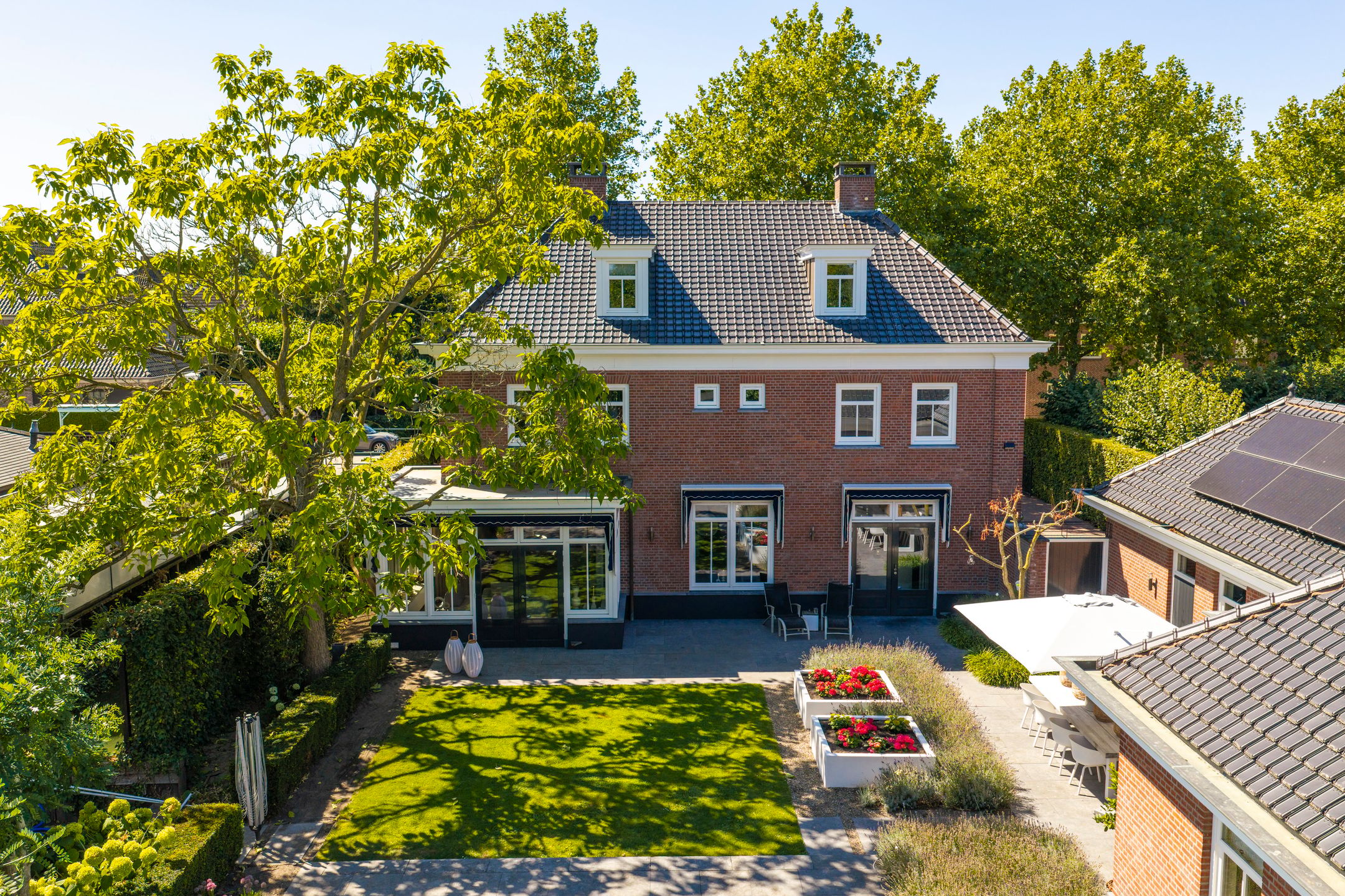 Photo 81 of Veldstraat 6