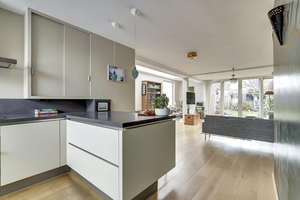 Photo 9 of Groeneveldstraat 43