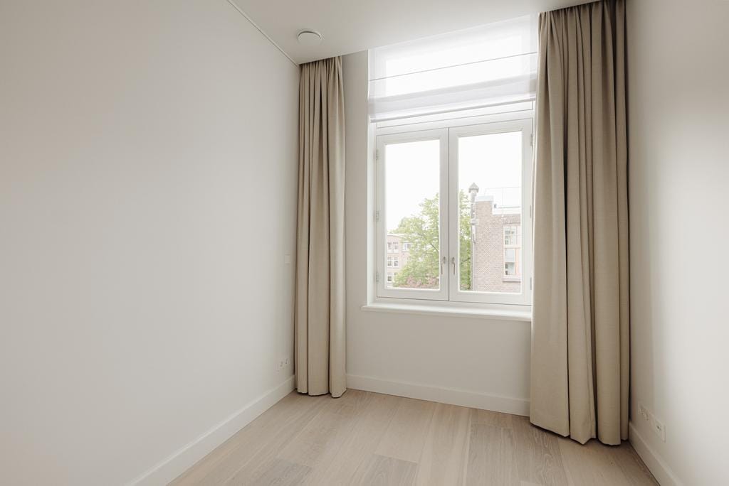 Photo 33 of Johannes Verhulststraat 159-E