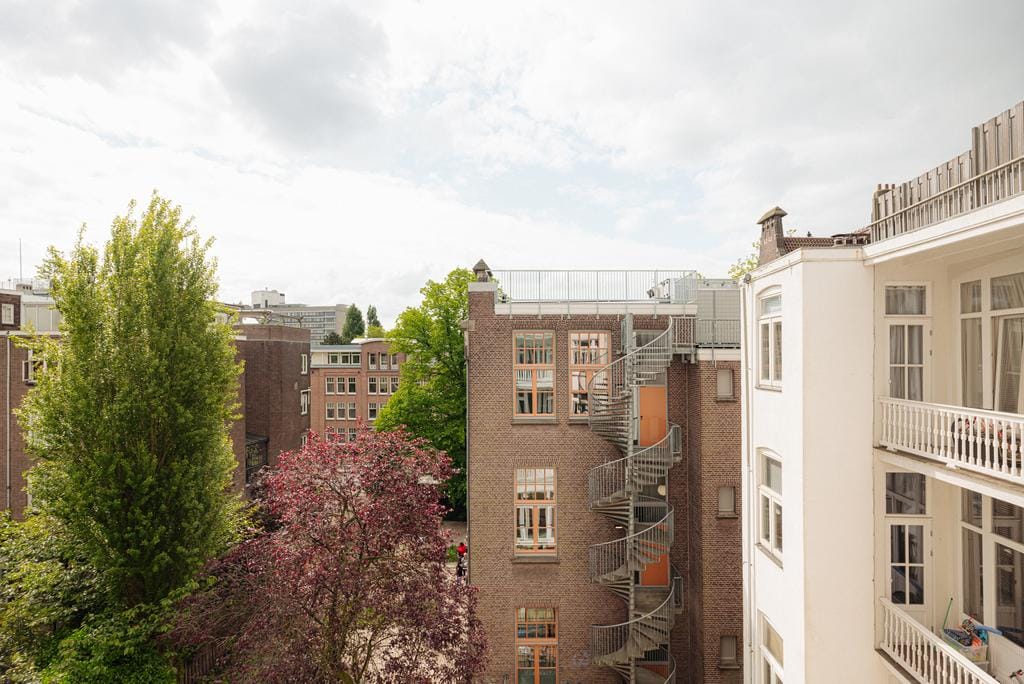 Photo 20 of Johannes Verhulststraat 159-E