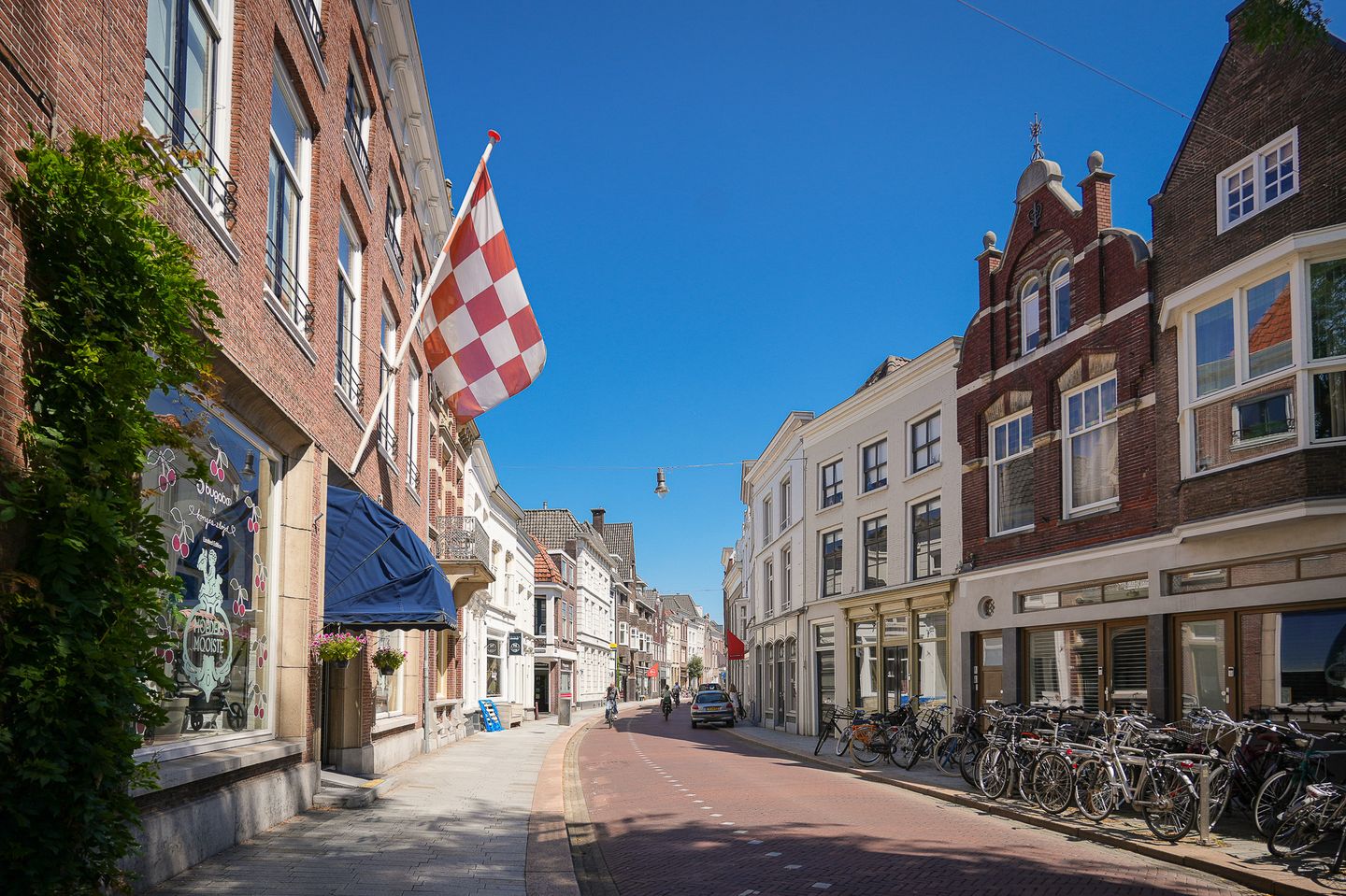 Photo 34 of Berewoutstraat 4