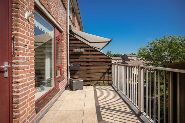 Appartement te koop: Albert van Dalsumlaan 285, Utrecht