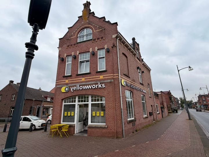 Spoorstraat 2, Tegelen