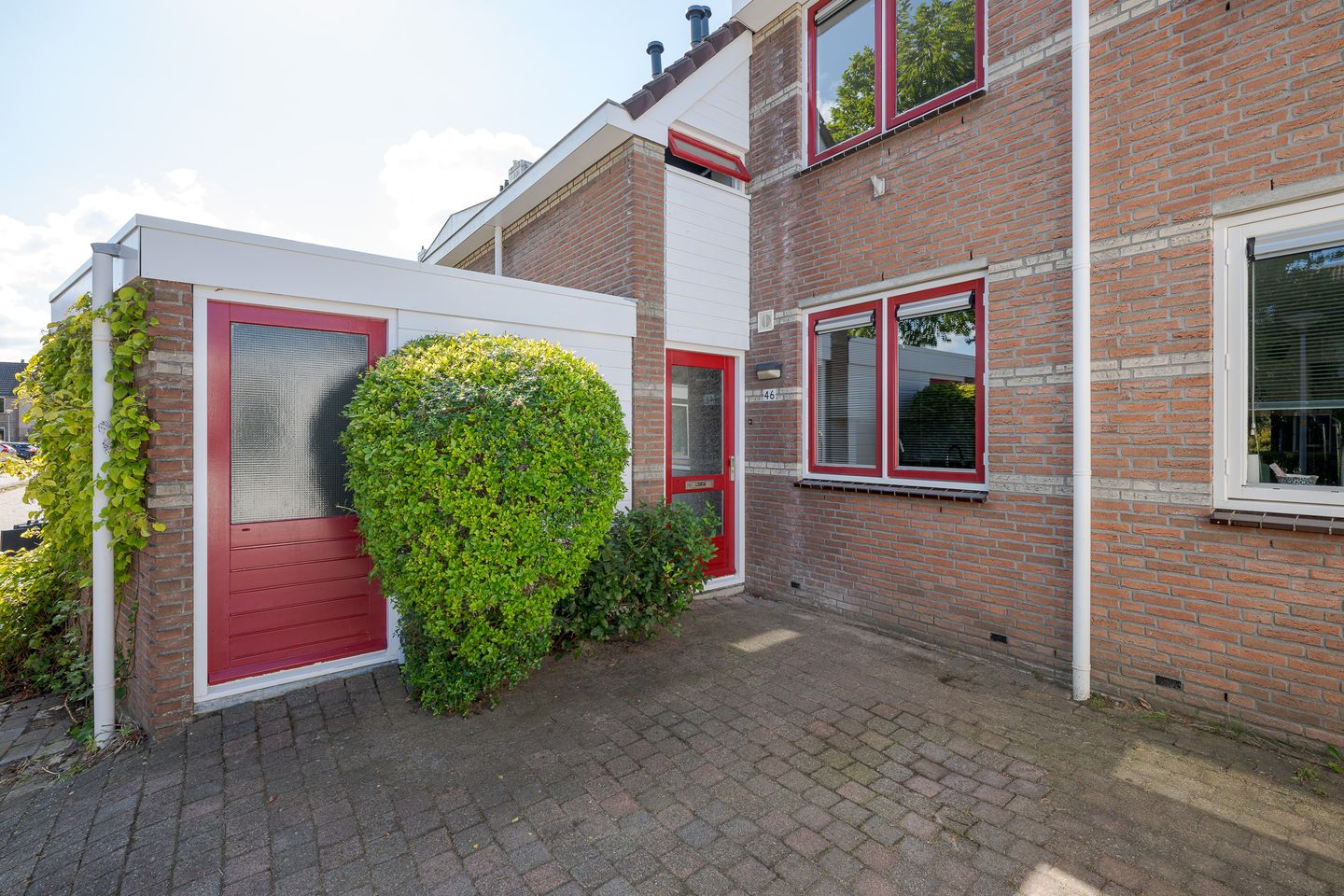 Foto 10 van Bram Limburgstraat 46