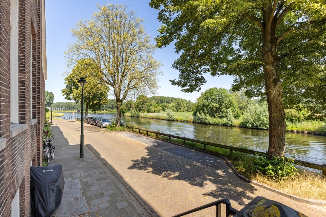 Photo 23 of Graaf van Solmsweg 71-C