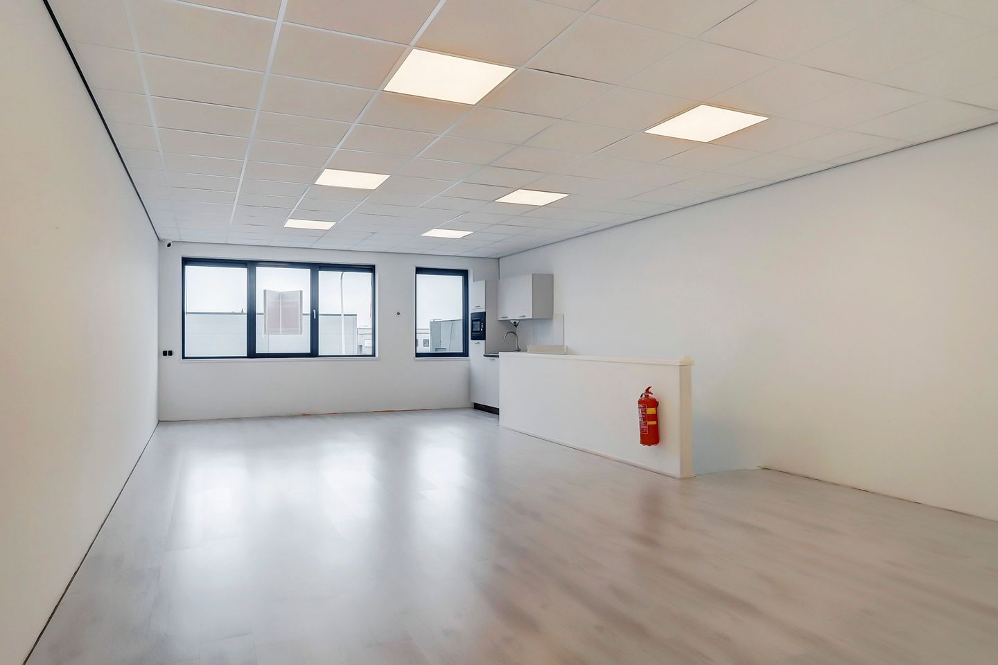 Bekijk foto 3 van Goudsmid 14-E