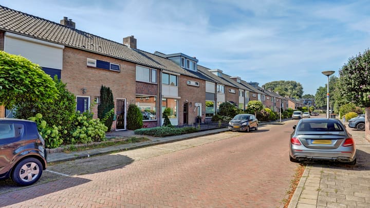Foto 3 van Albert Meijeringstraat 27