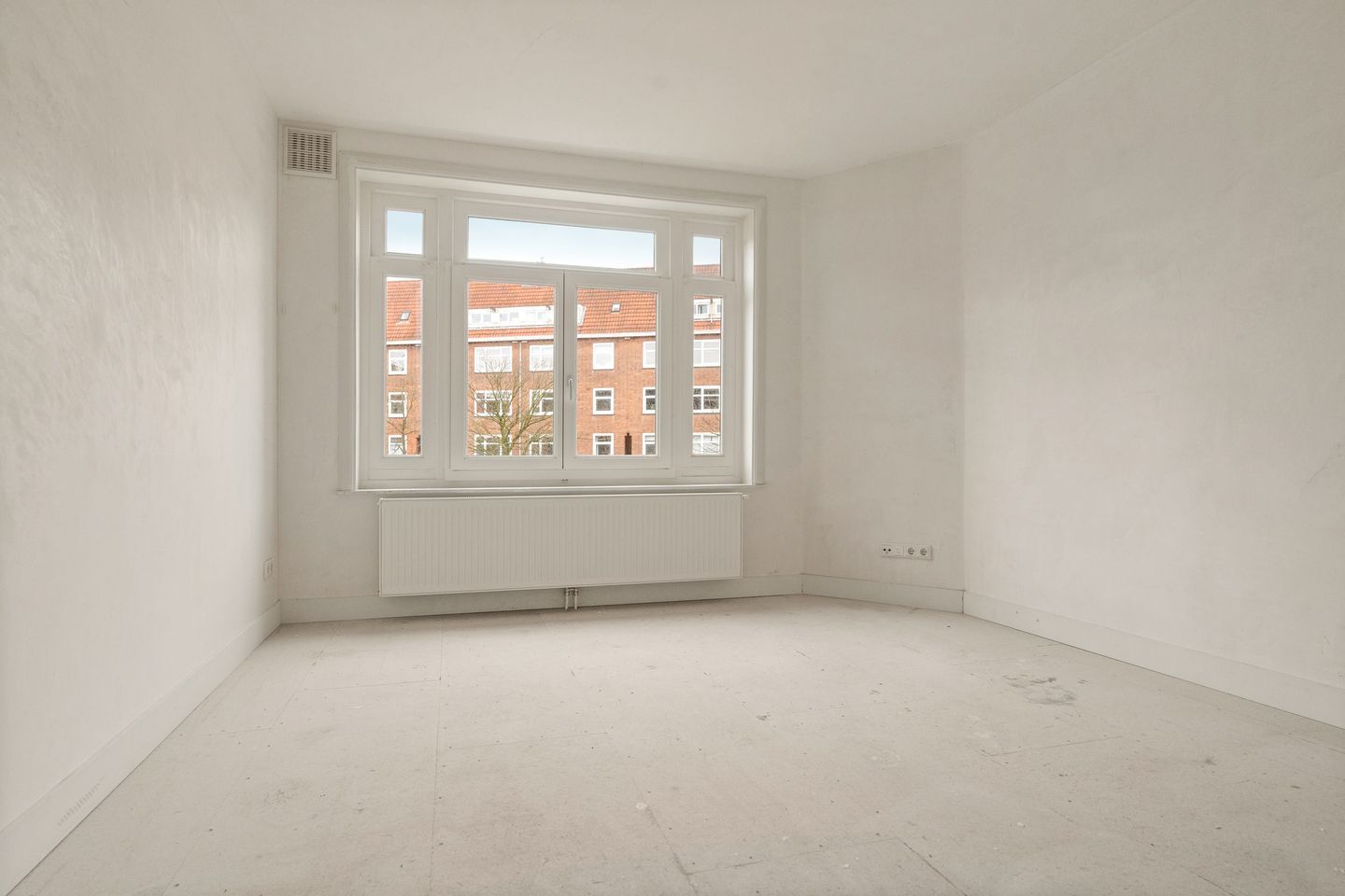 Foto 10 van Paramariboplein 51-1