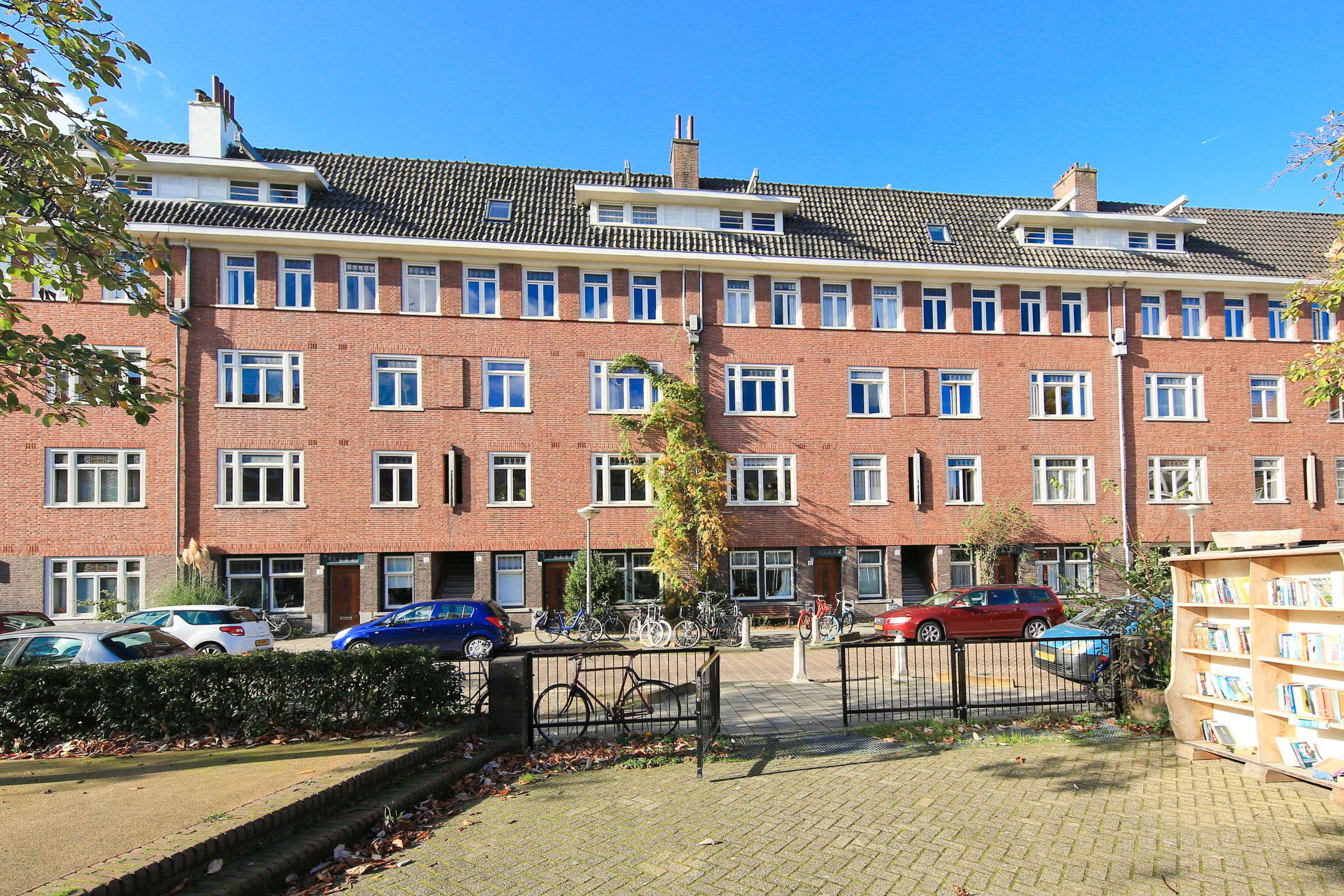 Paramariboplein 51- 51 1
