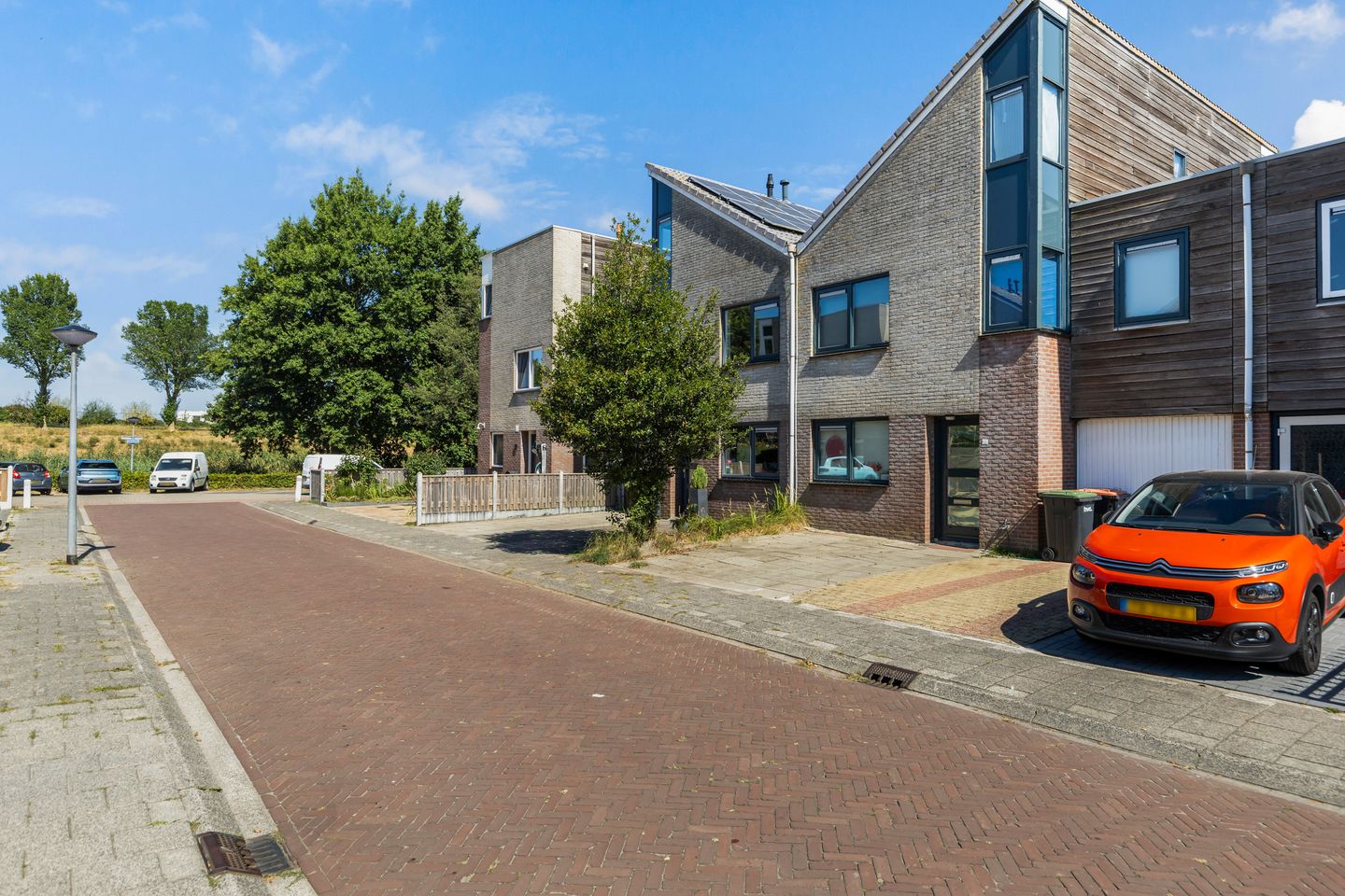 Photo 49 of Monnickendamstraat 70