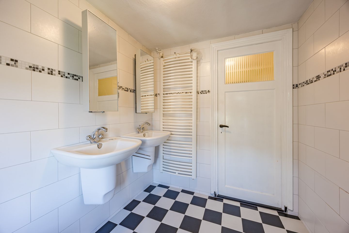 Photo 35 of Huize Limburgstraat 8