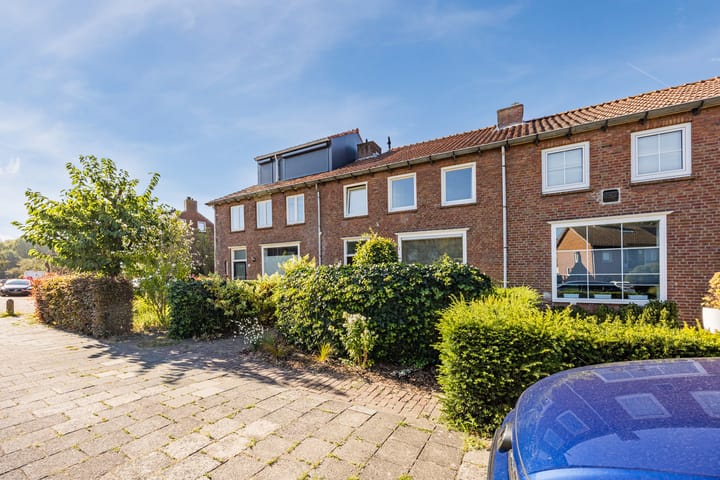 Photo 4 of Huize Limburgstraat 8