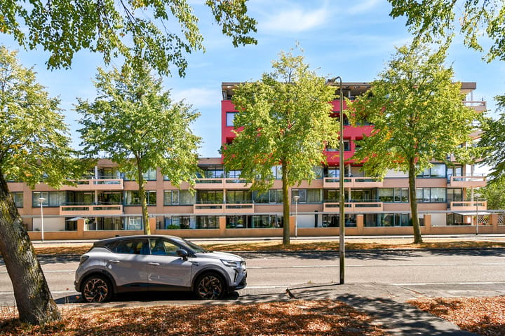 Appartement te koop: Dignahoeve 110, Amstelveen