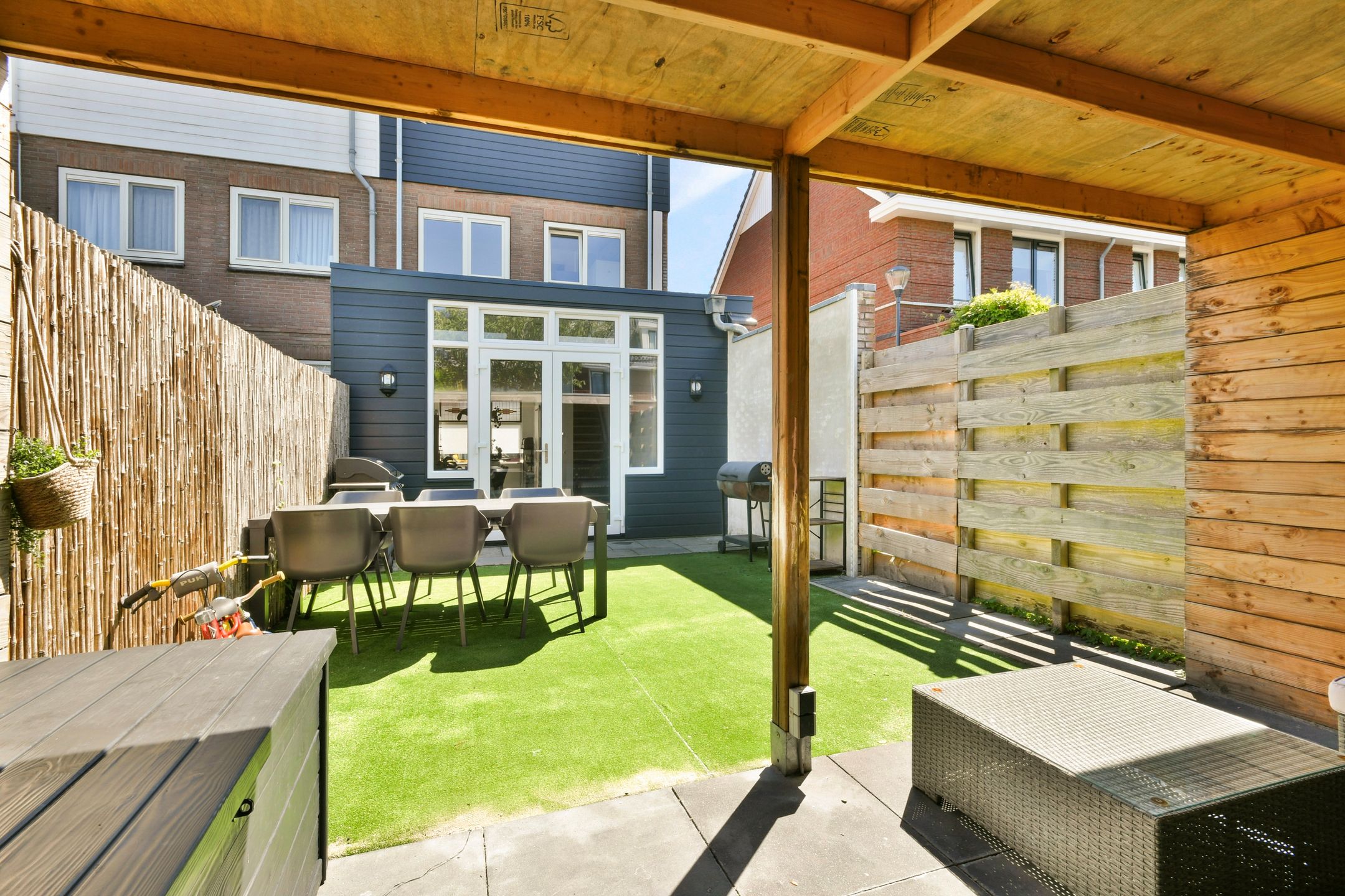 Photo 12 of Geweerstraat 3