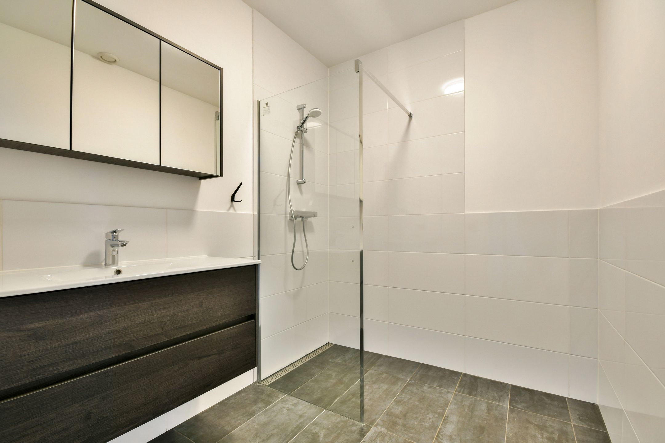 Photo 18 of Geweerstraat 3