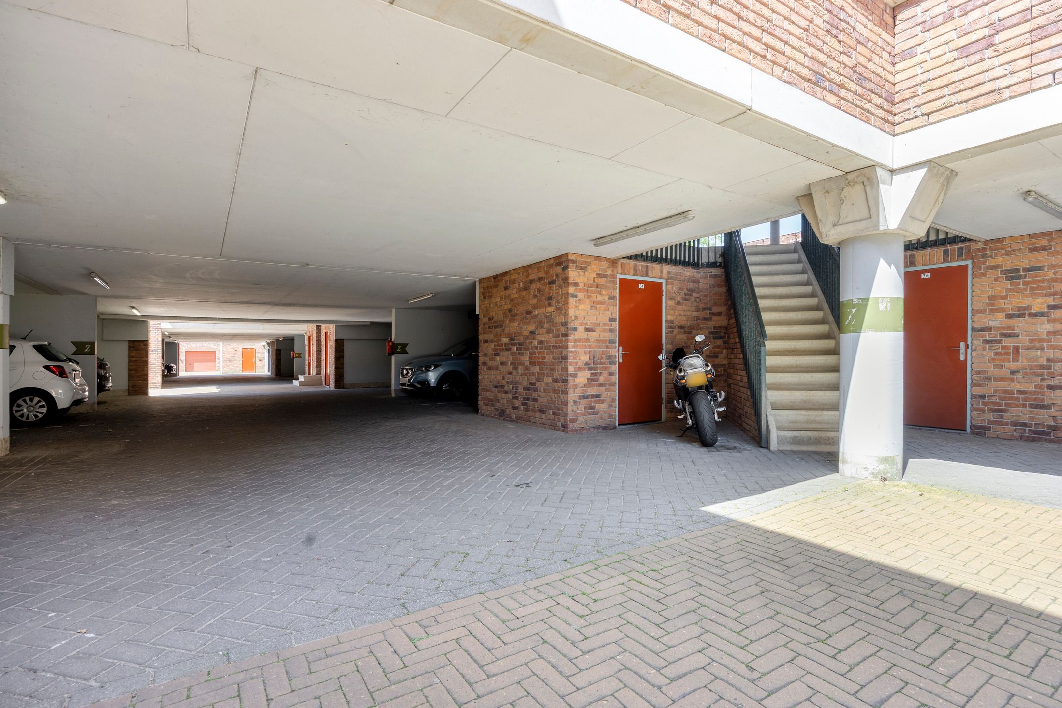 Foto 42 van Leliënhuyze 34