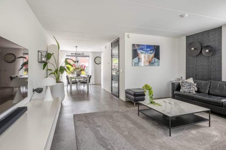 Twee-onder-één-kap te koop: De Rijd 31, Leeuwarden