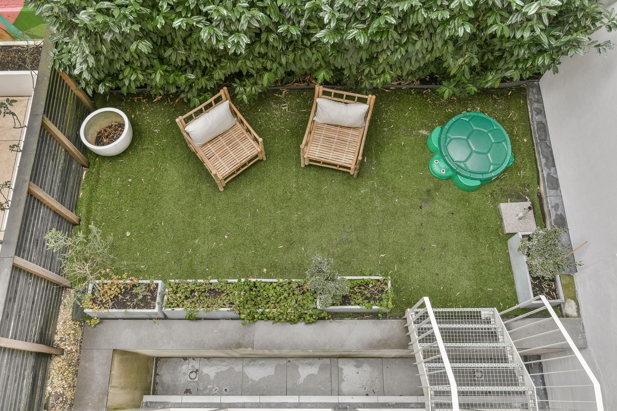 Photo 18 of Van Breestraat 111-H