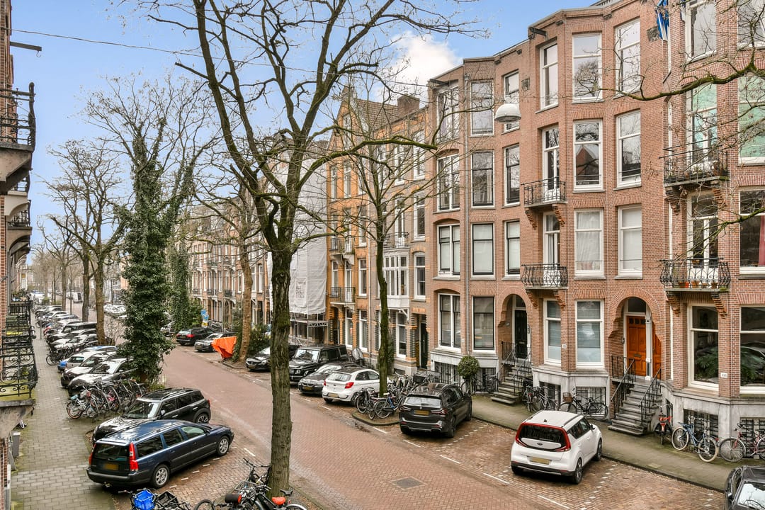 Photo 43 of Van Breestraat 111-H
