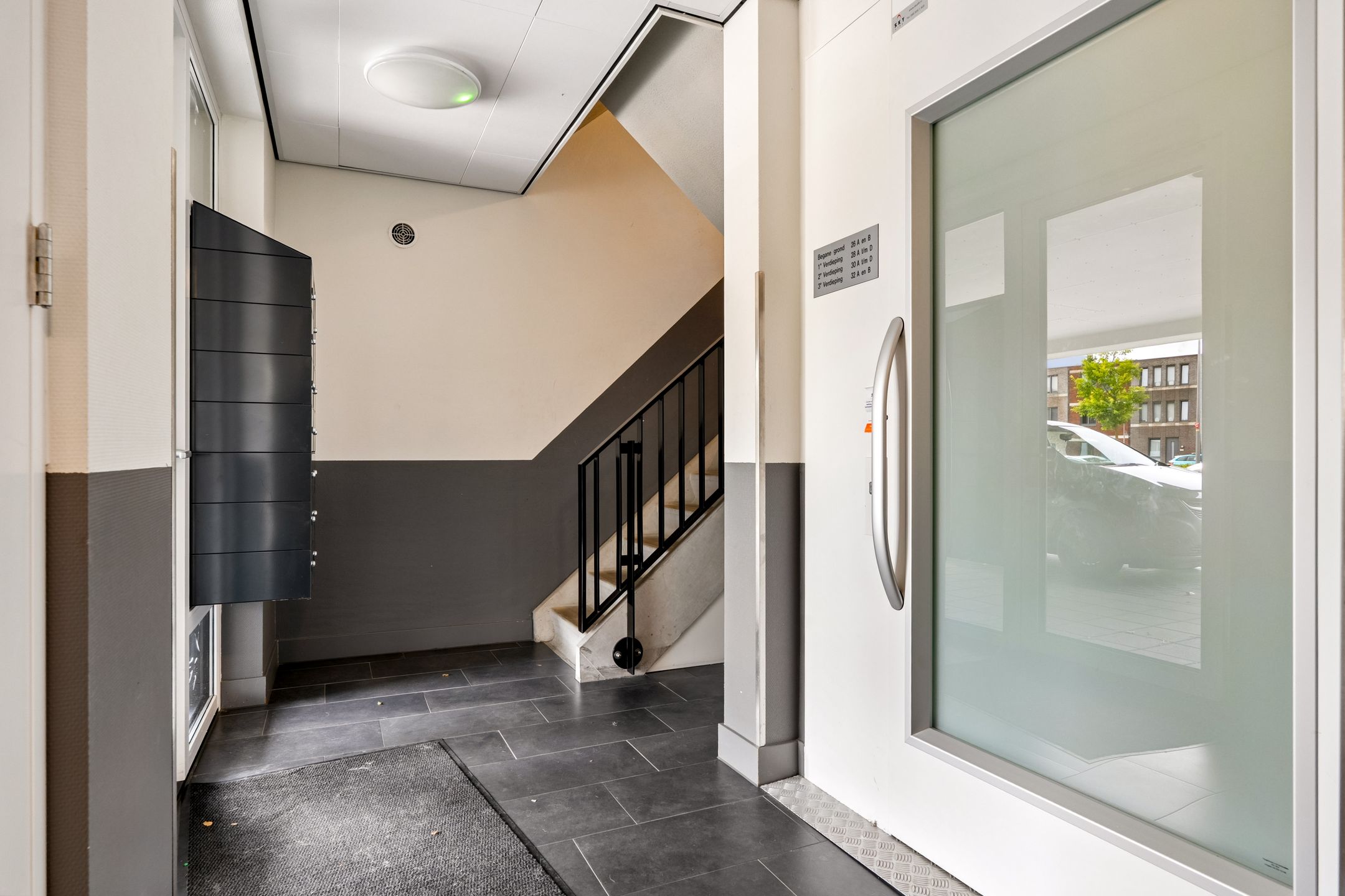 Photo 18 of Spanjestraat 28-B