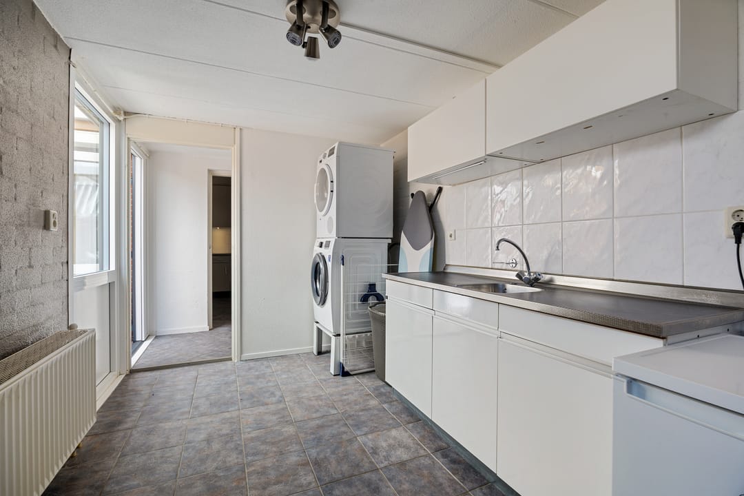 Photo 13 of De Loegen 9