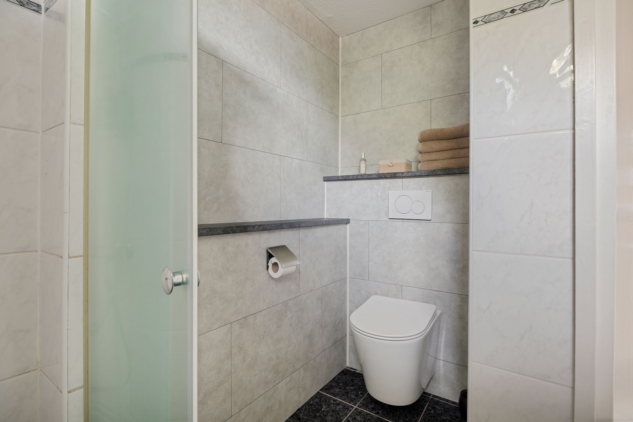 Photo 24 of De Loegen 9