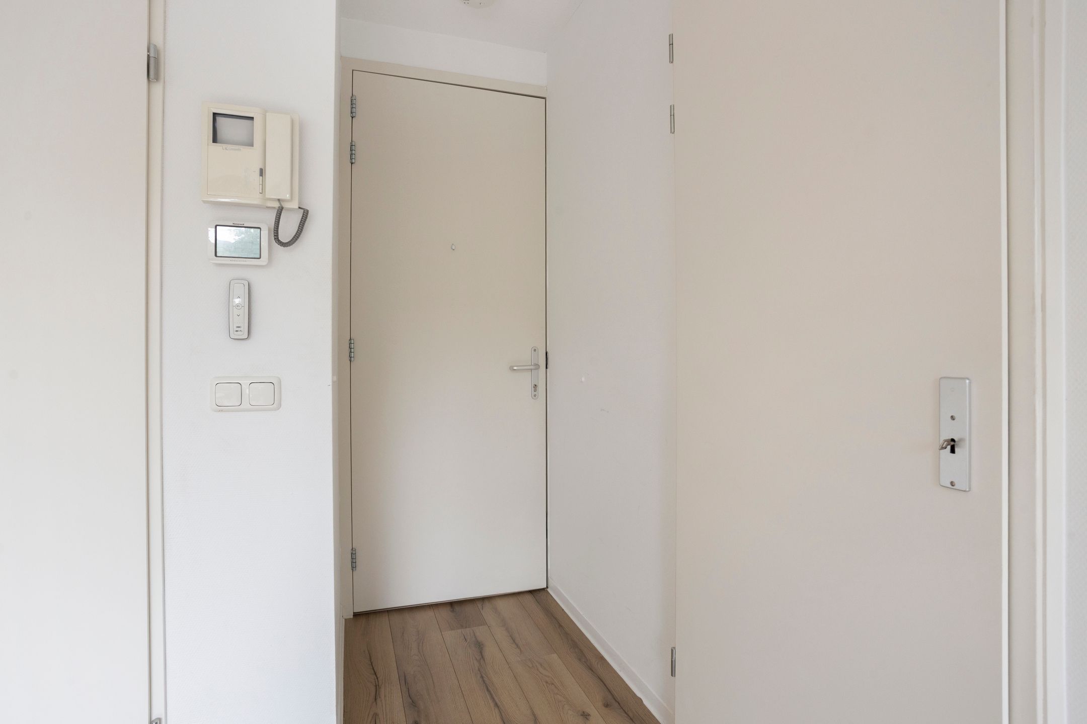 Photo 9 of Schiekade 48-E