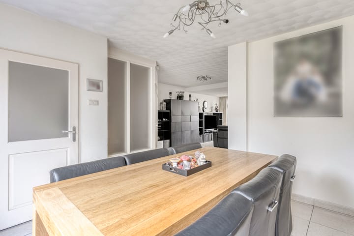 Hoekwoning te koop: van den Valgaetstraat 22, Bergeijk