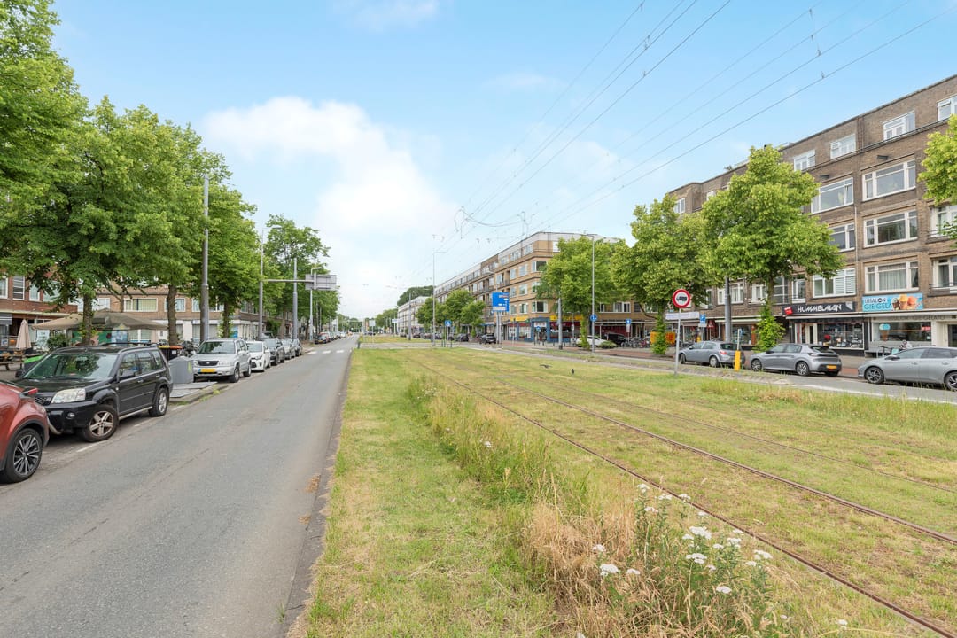 Photo 23 of Van Houtenstraat 16-D