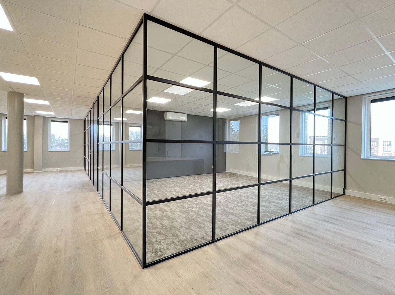 Bekijk foto 1 van Nijverheidslaan 3-a20